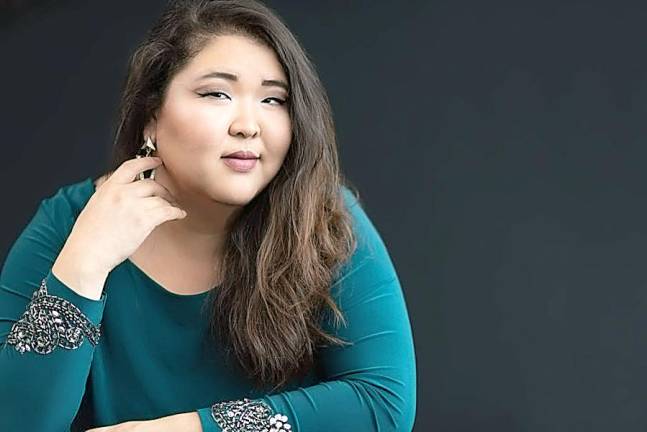 Alice Chung, mezzo soprano