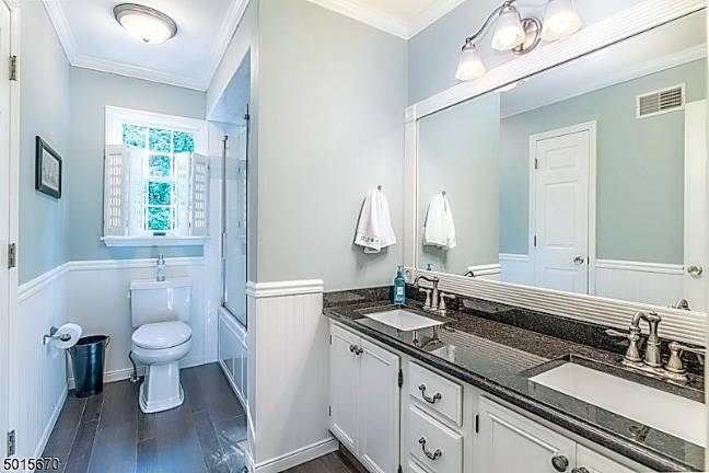At this property, two breadwinners can work from home, entertain with ease At this property, two breadwinners can work from home, entertain with ease