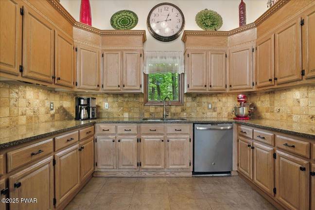 Custom stucco home with pond view and more Custom stucco home with pond view and more