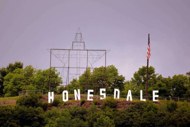 Steampunk Honesdale to feature tea dueling to train rides July 21-22 (Greater Honesdale Partnership Facebook photo)