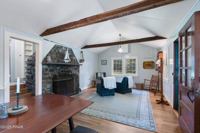 Log cabin on Silver Lake is once-in-a-lifetime opportunity Log cabin on Silver Lake is once-in-a-lifetime opportunity