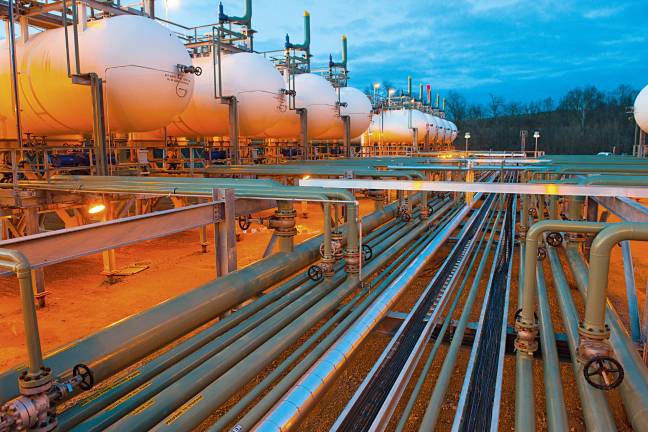 Pipeline training course opens door to new careers Bilfinger SE, Creative Commons