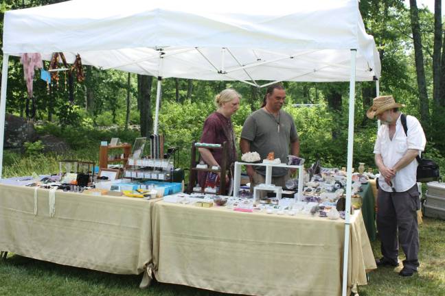 Circle of Trees holds expo Circle of Trees holds expo