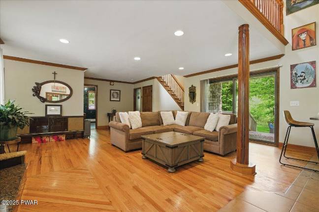 Custom stucco home with pond view and more Custom stucco home with pond view and more