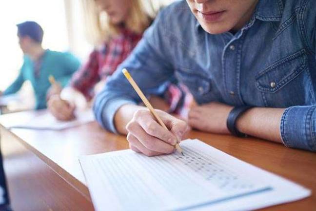 Bill would remove heavy focus on standardized testing Bill would remove heavy focus on standardized testing