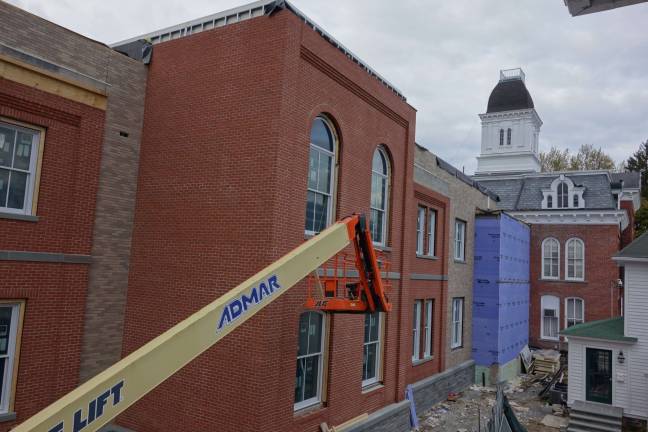 Courthouse annex nears completion The annex under construction in December (Photo by Pamela Chergotis)