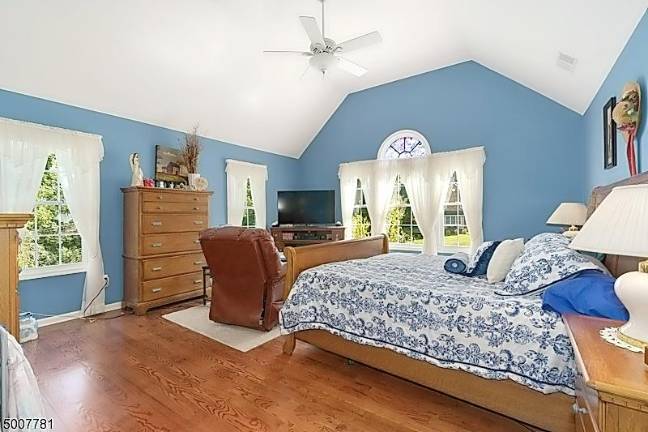 Country charm meets sophisticated style Country charm meets sophisticated style