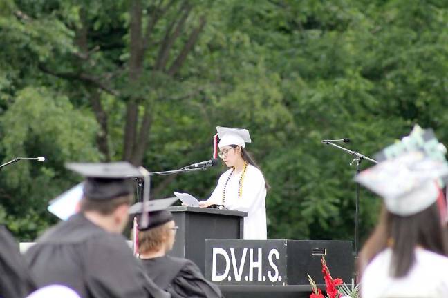 Valedictorian Mary Lee (Photo provided)