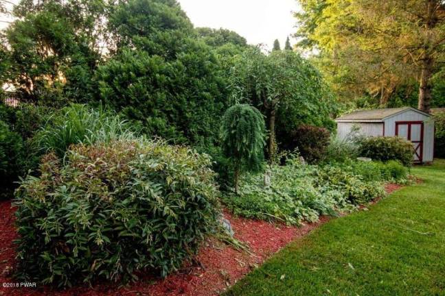 Upscale modern colonial in great location Upscale modern colonial in great location