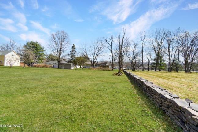 Three-bedroom ranch offers mountain views on a quiet street