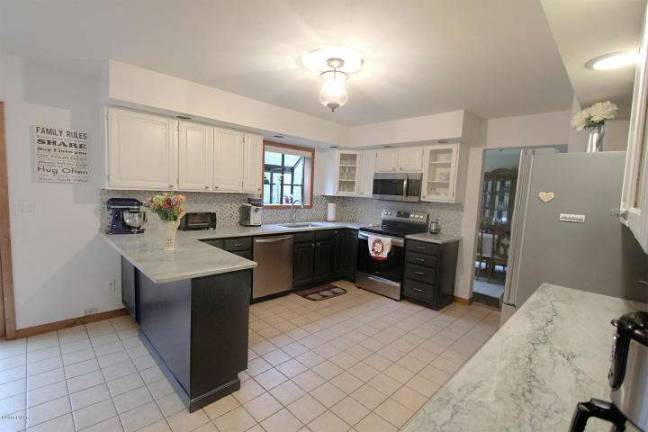 Upgraded spacious four-bedroom colonial Upgraded spacious four-bedroom colonial