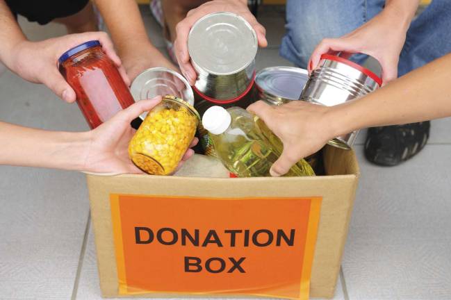 TCC sponsors food drive