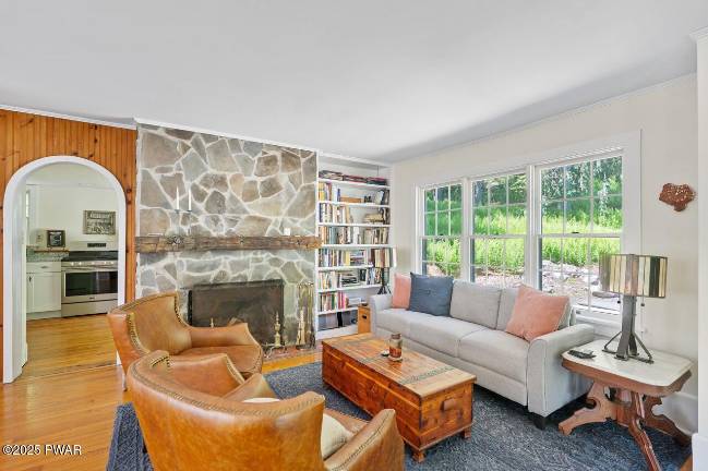 Fully restored historical home sits on 7 private acres Fully restored historical home sits on 7 private acres