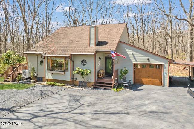 Twin Lakes Woods home on six acres Twin Lakes Woods home on six acres