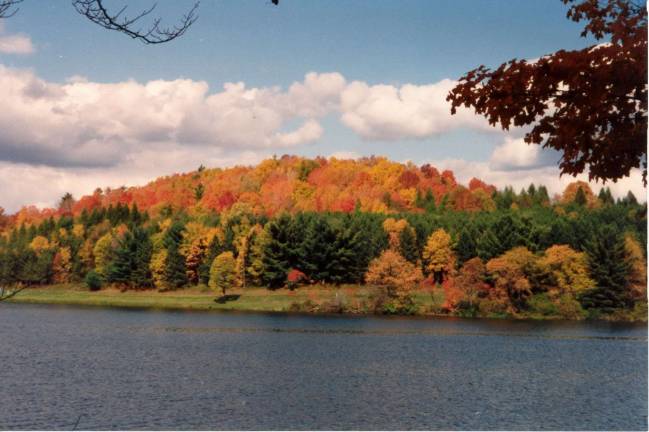 Sense spectacular as fall rolls out along Route 6 (Photo: Route 6 Alliance)