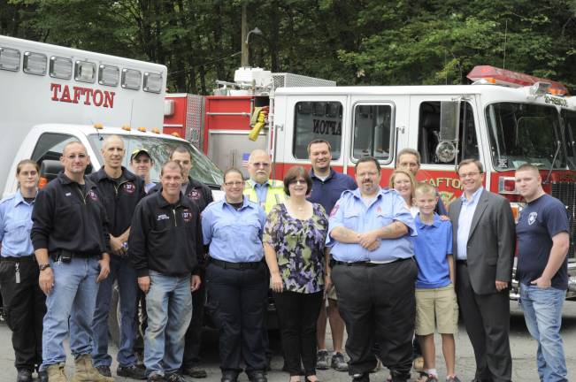 Firefighters and first responders greeted Darla Dickson, mother of fallen trooper Bryon Dickson (Photo provided)