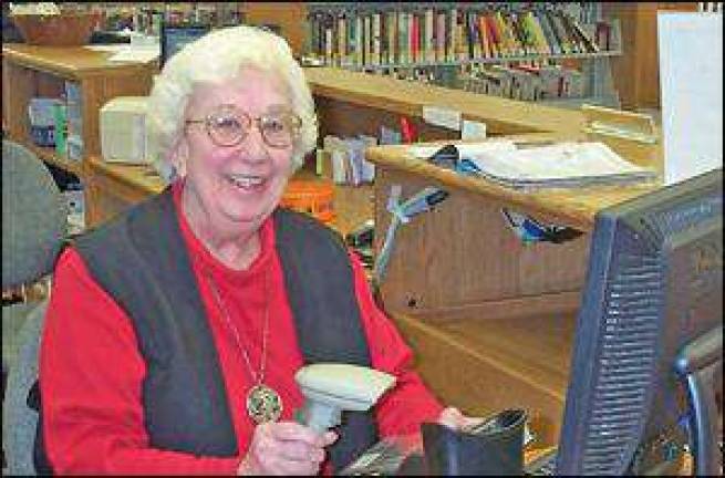 Joan Nilsen is library friend & 2006 volunteer Joan Nilsen is library friend & 2006 volunteer