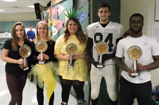 DVHS special recipe: Fried Macaroni & Cheese Balls The winners (from left): Jackie Urmston, Shannon DeVuyst, Jordan Hughes, Isaiah Guest, and Isaiah Davis (Photo provided)