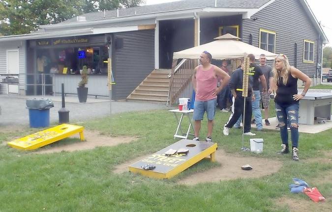 Cornhole competition (Photo by Frances Ruth Harris)