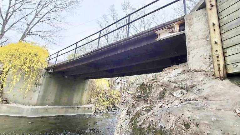 Underside of the dangerous bridge on Wycoff Lane (Photo provided by Melissa Mullins)