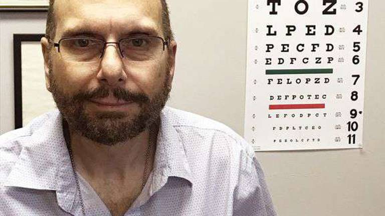 Optician Expert Allan Feldstein: Glasses for Children Optician Expert Allan Feldstein: Glasses for Children