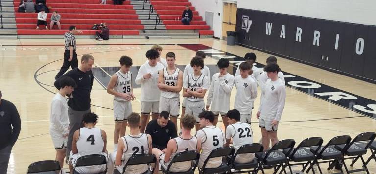 DV boys’ JV basketball dominates Honesdale in 53-38 victory