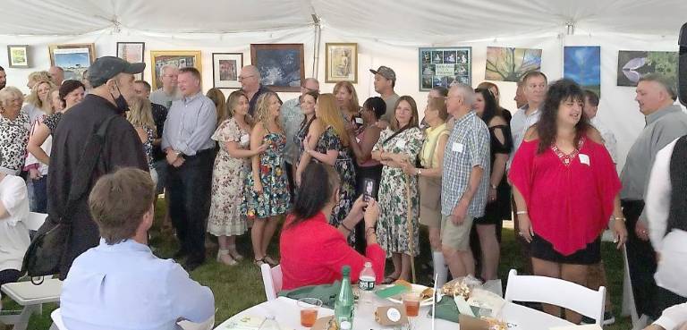 Newcomers to Milford: The 2021 new attendee group photo being taken by official Milford Enhancement Committee photographer Allan Kaplan (Photo by Marilyn Rosenthal)