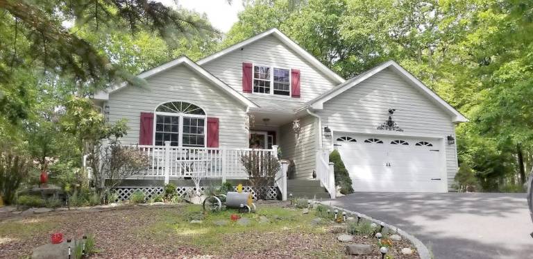 Ranch-style home is move-in ready Ranch-style home is move-in ready