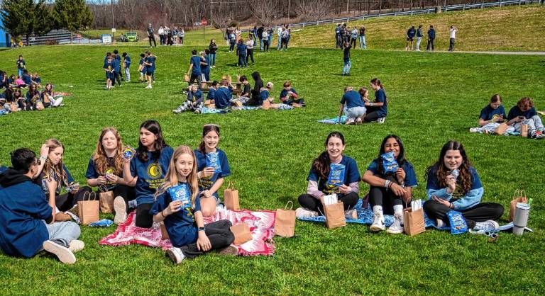 Students snack on Sun Chips, Starbursts and Moon Pies. (Photo by Nancy Madacsi)