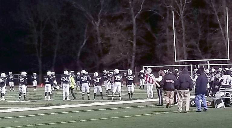 DV takes the field for warm-ups