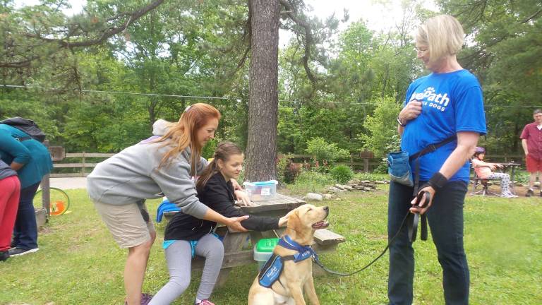 Alexa and Anita Wilson, Benni and Chrisanne Cubby (Photo by Frances Ruth Harris)