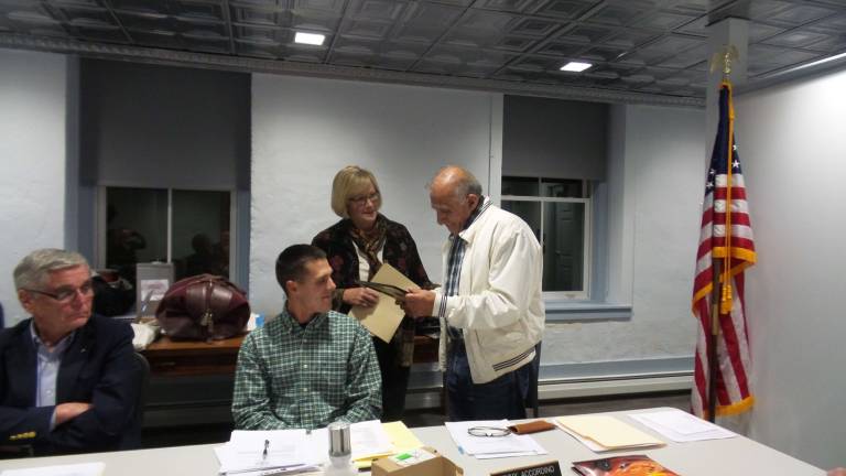 Testy meeting hints at revolution to come Garden Club President Cathe Brannon presented an award of appreciation to outgoing borough councilman Vinnie Accordino (Photo by Frances Ruth Harris)