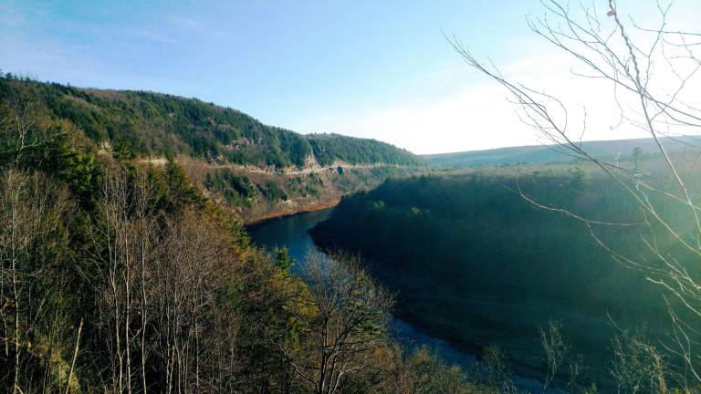 Delaware River set to go dry, if impasse holds (Photo by Anya Tikka)