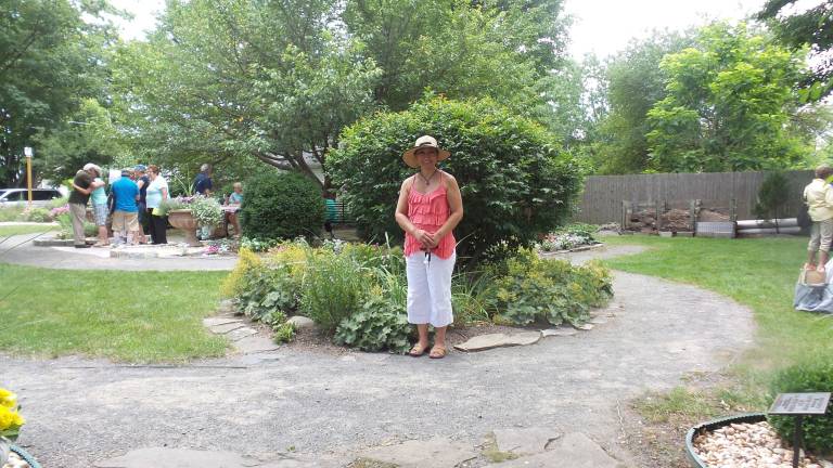 Milford's gardens, revealed Jenny Dye at Remembrance Place