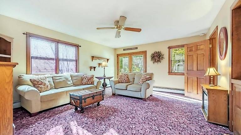 Details and finishes set this spacious colonial apart Details and finishes set this spacious colonial apart