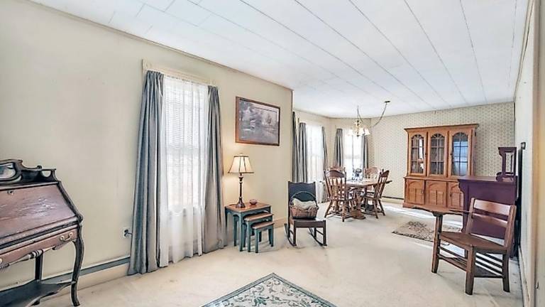 Details and finishes set this spacious colonial apart Details and finishes set this spacious colonial apart
