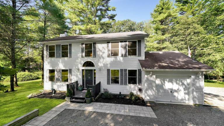 Lovingly maintained colonial offers privacy Lovingly maintained colonial offers privacy