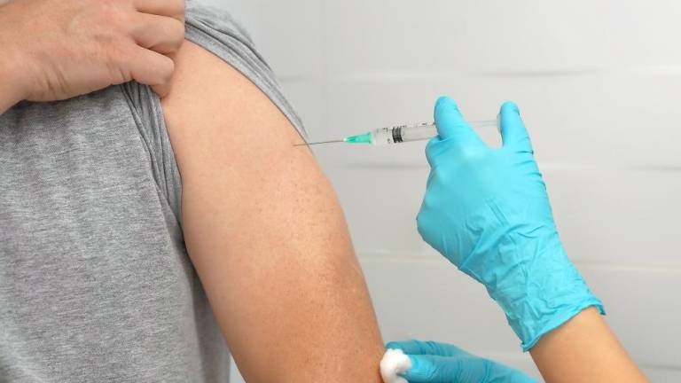 Panel OKs House GOP bill to ban employer vaccine mandates