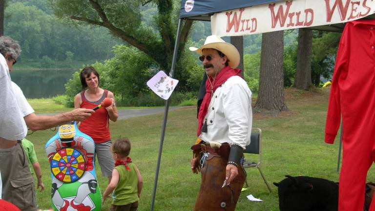 Cowboy dentist to mingle with Civil War soldiers at Zane Grey Festival Cowboy dentist to mingle with Civil War soldiers at Zane Grey Festival