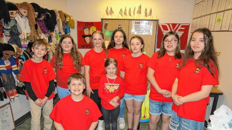 L-R Back: Caleb Wagner, Mikayla Hickey, Madilyn Latini, Victoria Grigoriu, Gia Cosentino, Alice Aguirre, and Madisyn Colon. L-R Front: Marco Sciascia and Elise Armstrong.