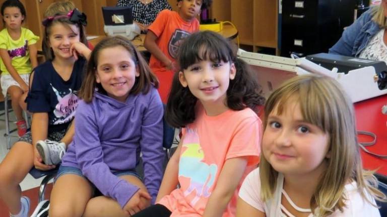 Elementary students can hear clearly now Elementary students can hear clearly now