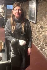 Tara Nast coordinates the fondue evening.