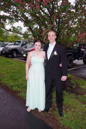 Sara Burns and Kyle Carpenter