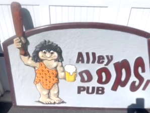 Alley Oops Wing Night returns to Apple Valley Family Restaurant.