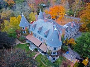 The northeast corner of Grey Towers.