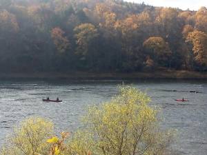 Fall is a great time to paddle the Upper Delaware River.