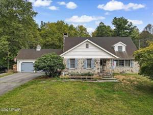 A 4-bedroom sanctuary on a 300+ acre estate