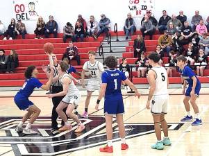 The Delaware Valley varsity boy’s basketball team.