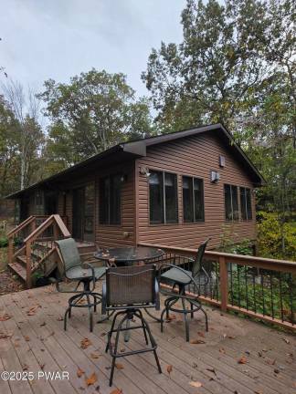 Authentic Adirondack cabin offers privacy and tranquility