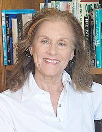 Suzanne Levine